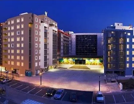 Luxury Oasis - Free Parking In Garage *