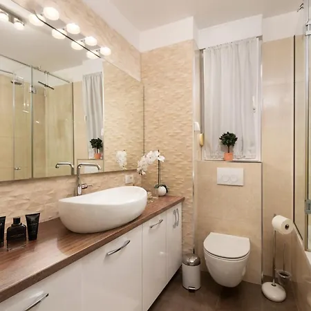 Apartment Luxury Oasis - Free Parking In Garage